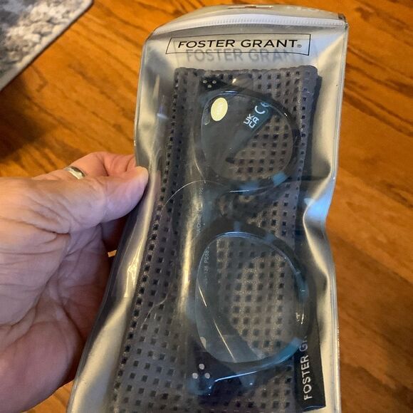 Foster Grant +100 reading glasses NEW unisex - Picture 2 of 10